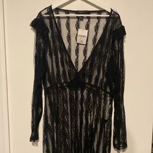 FOREVER 21 Long Sleeve Sheer Maxi Dress